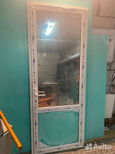 Дверь пластиковая пвх