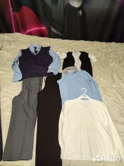 Школьная форма, много