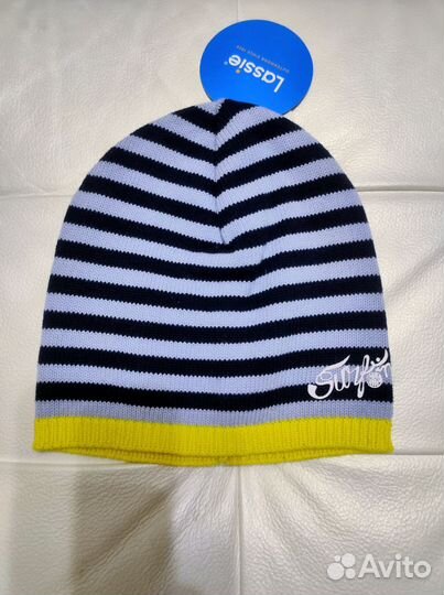 Новая шапка Lassie