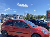 Ford Fiesta 1.4 MT, 2006, 290 000 км, с пробегом, цена 330 000 руб.