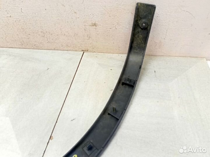 Накладка заднего крыла левого