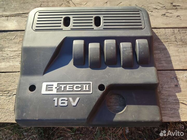 Крышка двигателя декоративная Chevrolet Lacetti