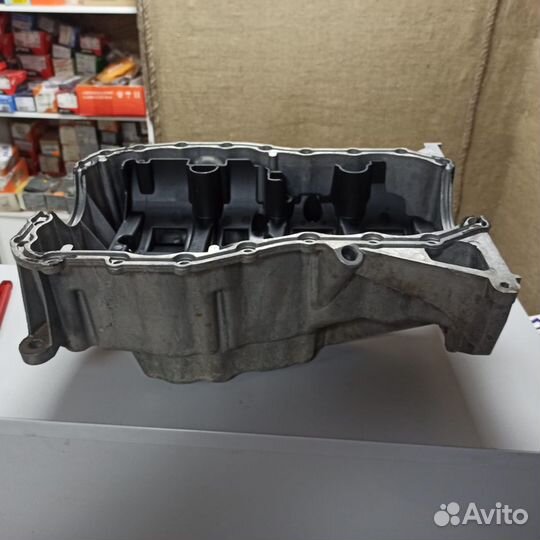 Поддон картера двигателя Renault Nissan K4M