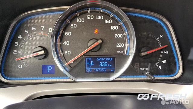 Toyota RAV4 2.5 AT, 2014, 147 056 км с пробегом, цена 2429000 руб.