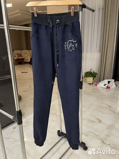 Спортивный костюм Guess