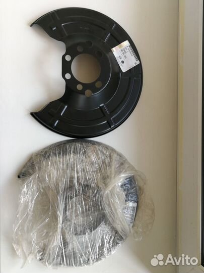 Кожух диска тормозного заднего GM 90498290 (2 шт)