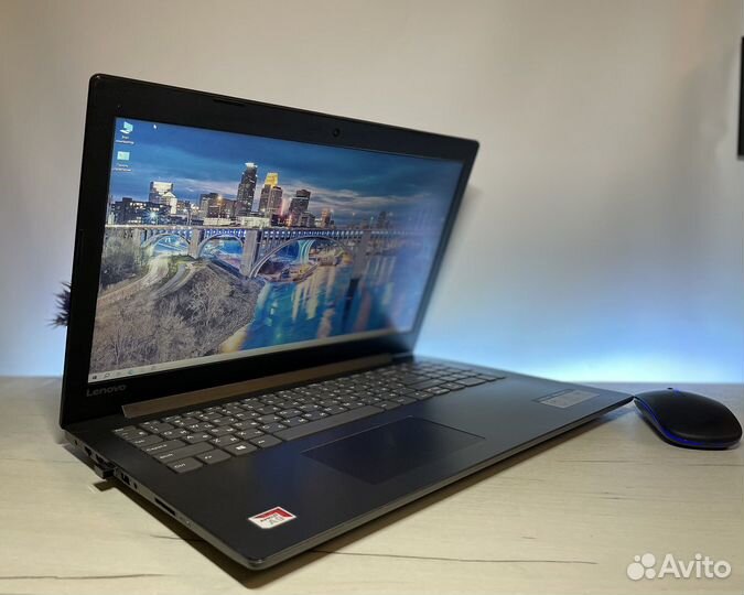 Мощный ноутбук Lenovo 8 Gb SDD +HDD FullHD