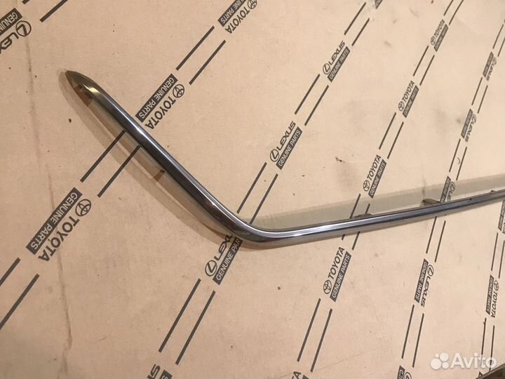 Молдинг бампера lexus rx