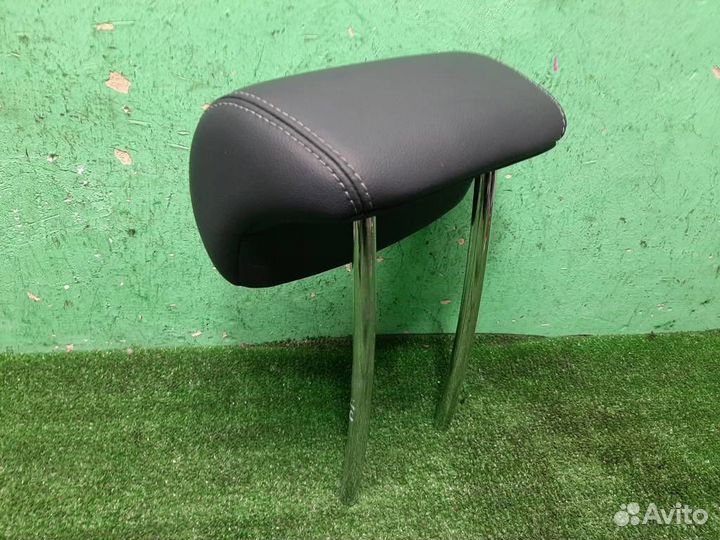 Подголовник KIA Sportage 3 (SL) 2012