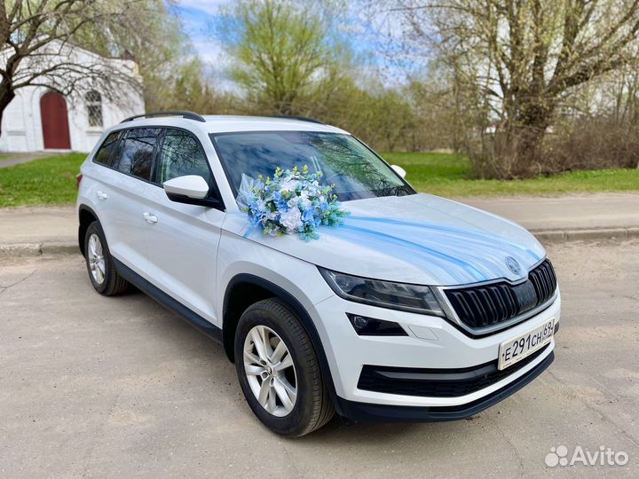 Украшения на свадебную машину