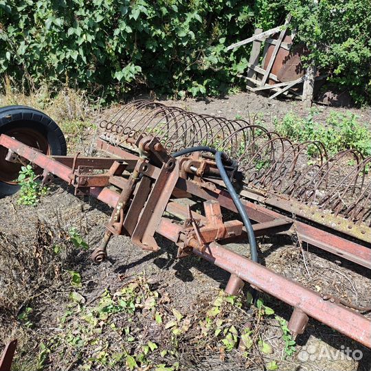 Гидравлические грабли на трактор