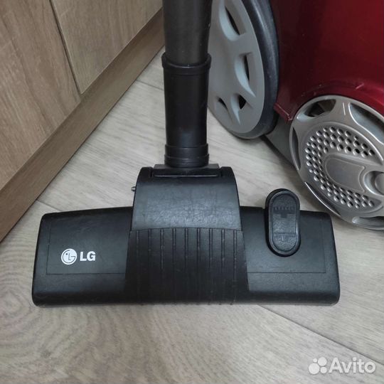 Пылесос б/у