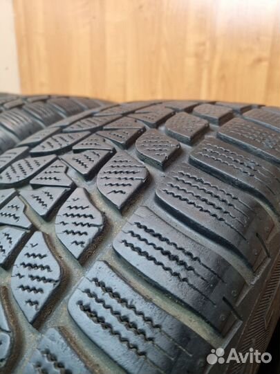 Bridgestone Blizzak LM-25 4x4 255/55 R18