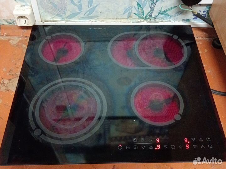 Электрическая варочная панель zanussi