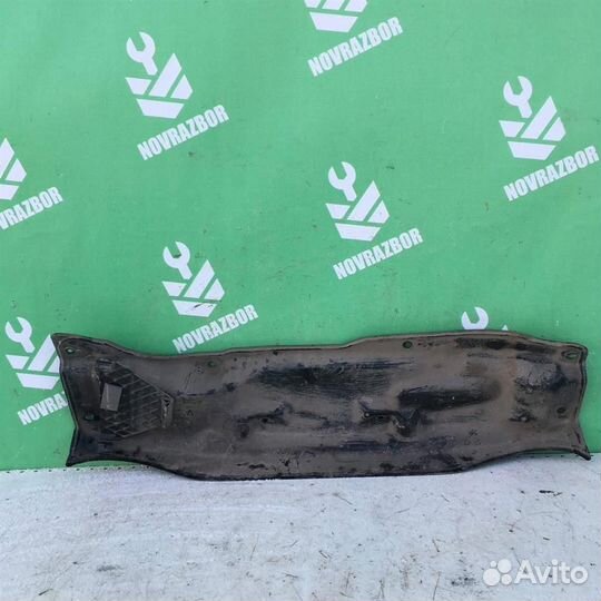 Накладка (кузов внутри) Фольксваген Поло седан Р