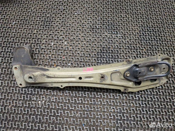 Балка подвески передняя Toyota Corolla E15, 2011