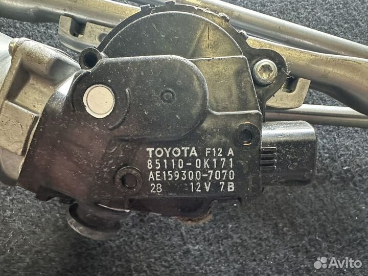 Трапеция дворников 85110-0K171 Toyota Hilux