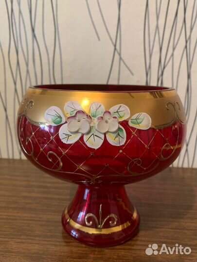 Ваза рококо Богемия