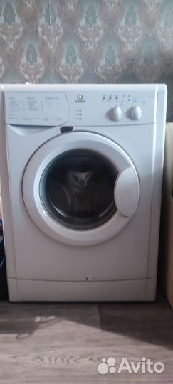 Indesit wiun103