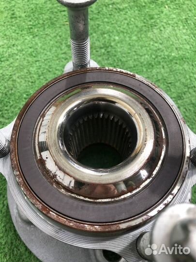 Ступица передняя Mercedes-Benz Gls-Class X167