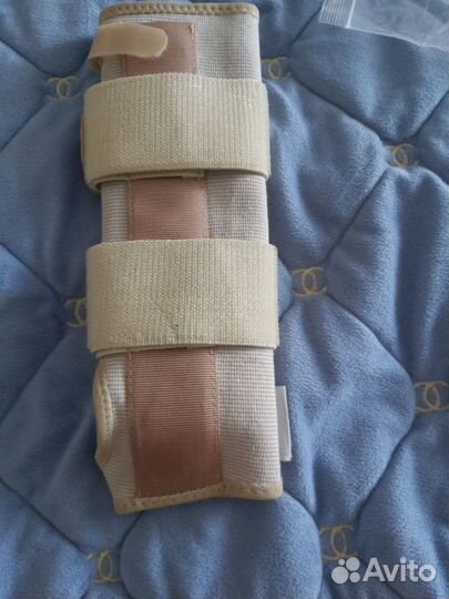 Ортез на лучезапястный сустав правый S