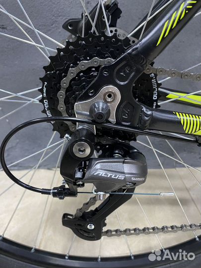 Велосипед горный Stinger Graphite PRO 29