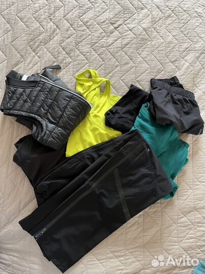 Спортивная одежда 42 44 женская