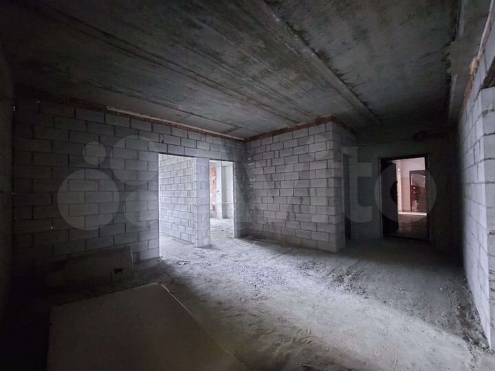 2-к. квартира, 75,4 м², 1/11 эт.