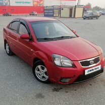 Kia Rio 1.4 AT, 2010, 170 000 км, с пробегом, цена 400 000 руб.