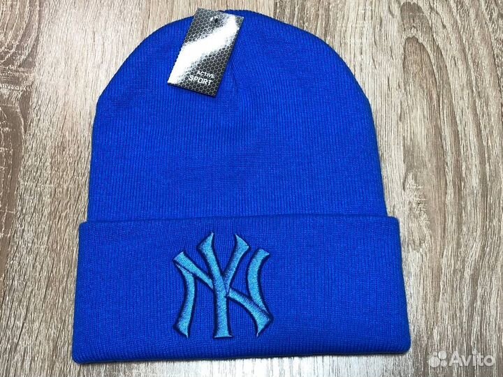 Шапка унисекс зимняя New York Yankees. Ярко синяя