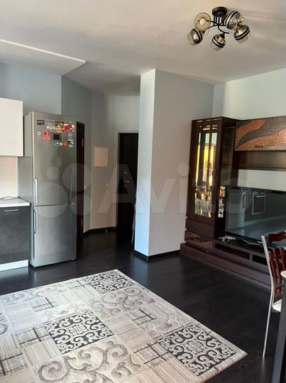 3-к. квартира, 91 м², 4/5 эт.