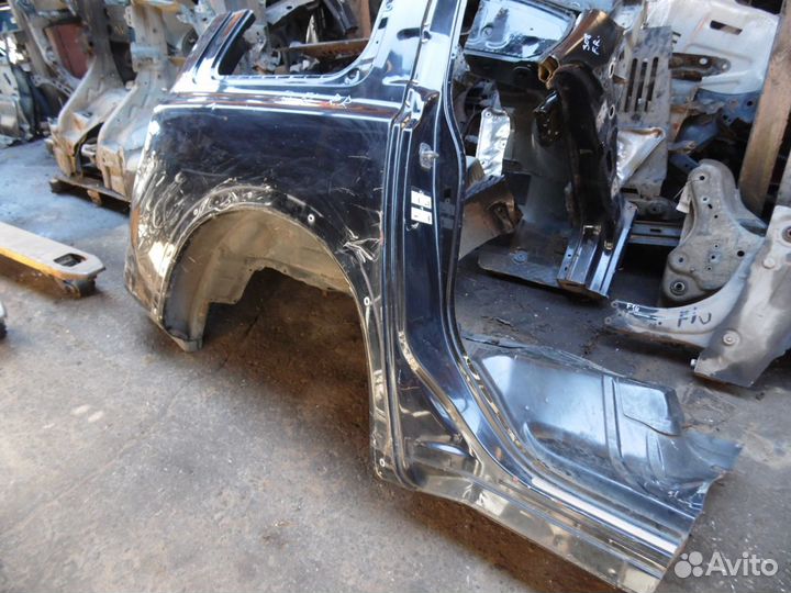Четверть, крыло заднее правое Инфинити QX56 I