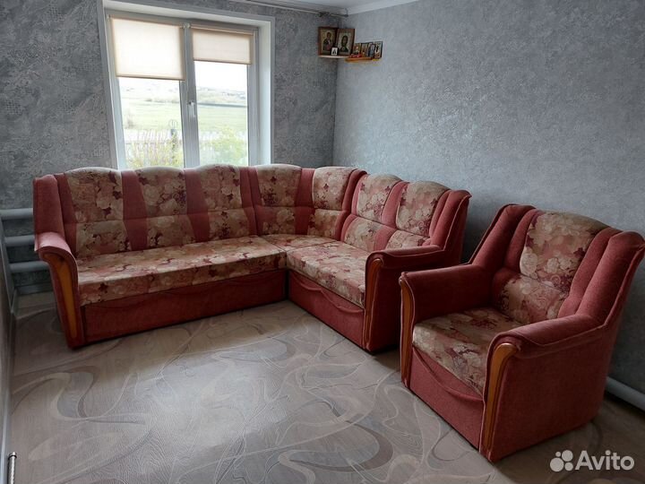 Угловой диван