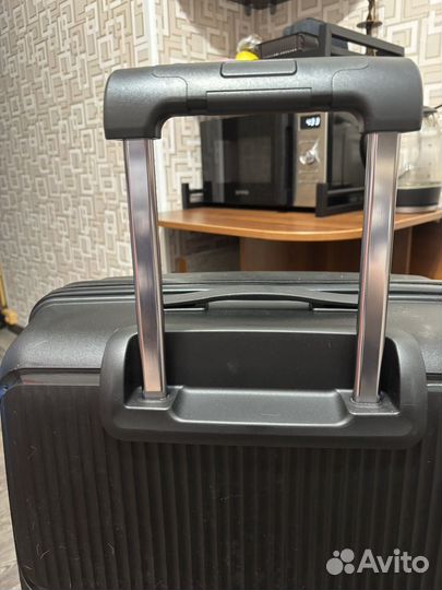 Чемодан из полипропилена XL