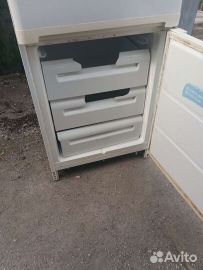 Холодильник бу