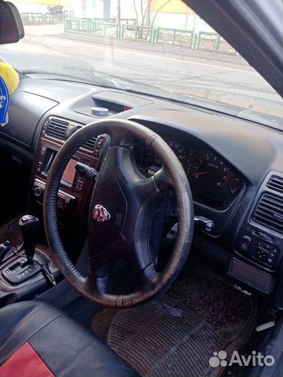 Mitsubishi Galant 1.8 AT, 1996, 113 805 км