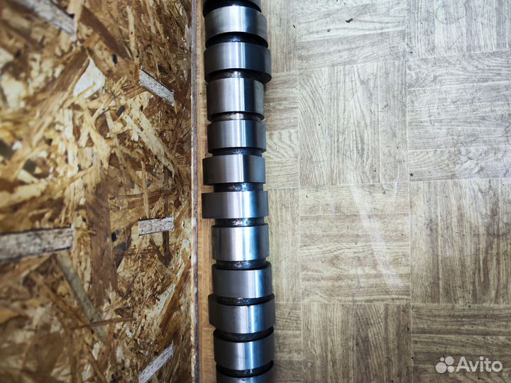 Распредвал Volvo FH12 3165224