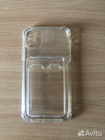 Чехлы на iPhone 11