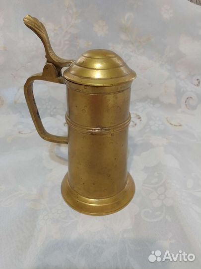 Сосуд бронзовый