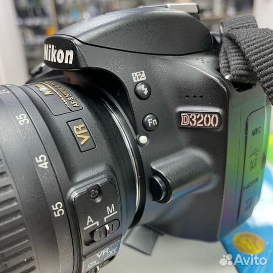 Зеркальный Фотоаппарат Nikon D3200