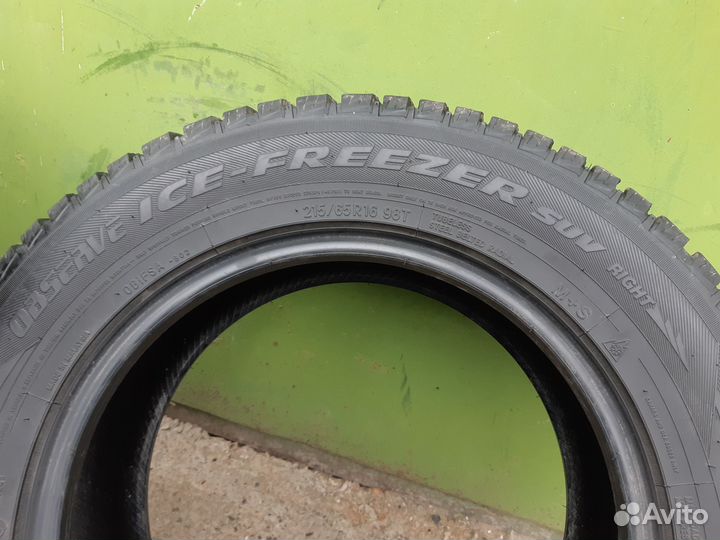 Toyo Observe Ice-Freezer SUV 215/65 R16