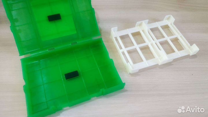 Бокс для хранения SSD и жестких дисков. коробка