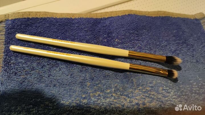 Две кисти для макияжа, oh my brush 101 102