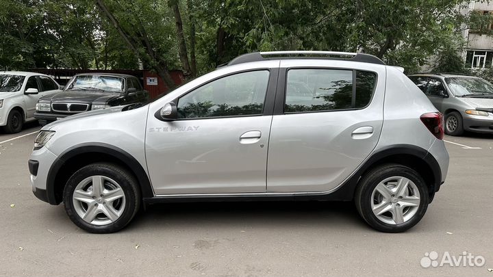 Renault Sandero Stepway 1.6 МТ, 2015, 49 300 км