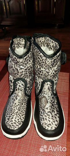 Дутики новые на 37 размер