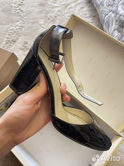 Босоножки женские 36 размер