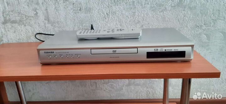 DVD плеер Toshiba