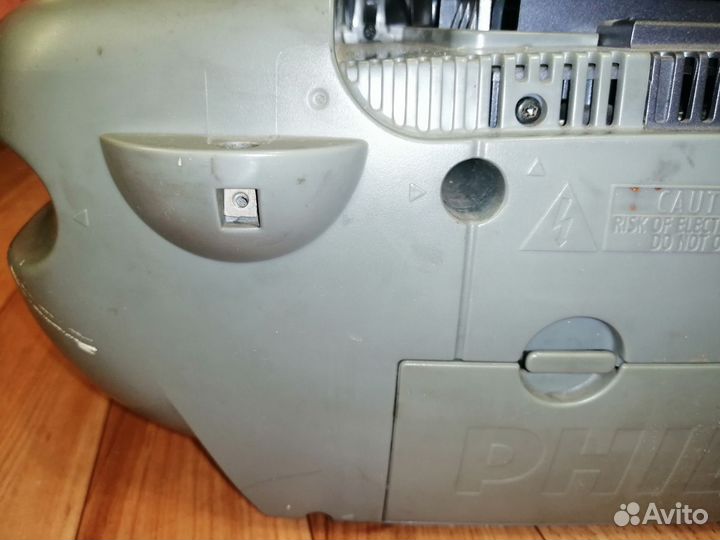 Магнитофон philips az1080