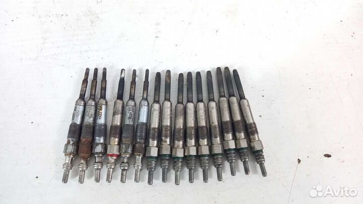 Свеча накала Volkswagen Toureg 1