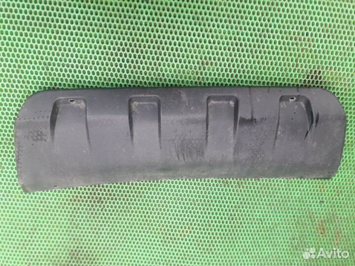 Накладка заднего бампера Chevrolet Niva